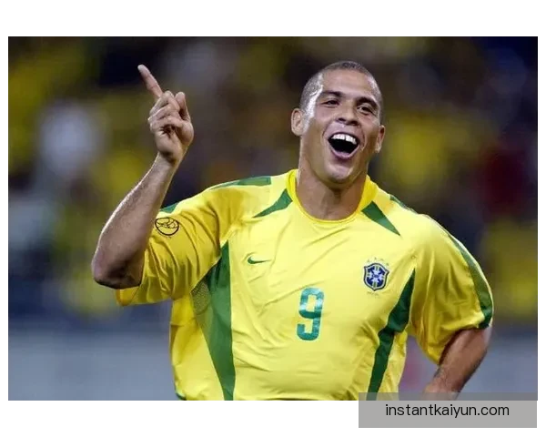 历史瞬间：1950年世界杯马拉卡纳奇迹，巴西梦碎乌拉圭夺冠表现引发热议