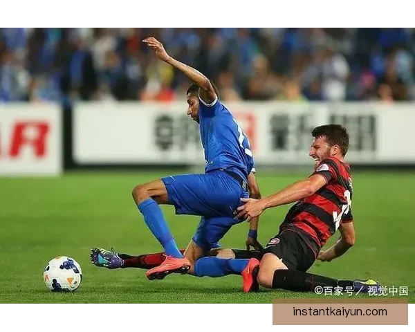 洛卡特利中场职责解析：防守覆盖与组织调度表现稳健现稳健